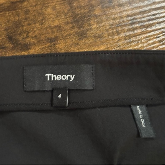 Theory Wrap Tie Skirt Size 4 - Picture 7 of 7